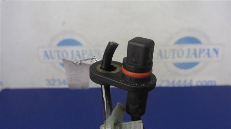 Датчик ABS задний правый MITSUBISHI LANCER X 10 07-15