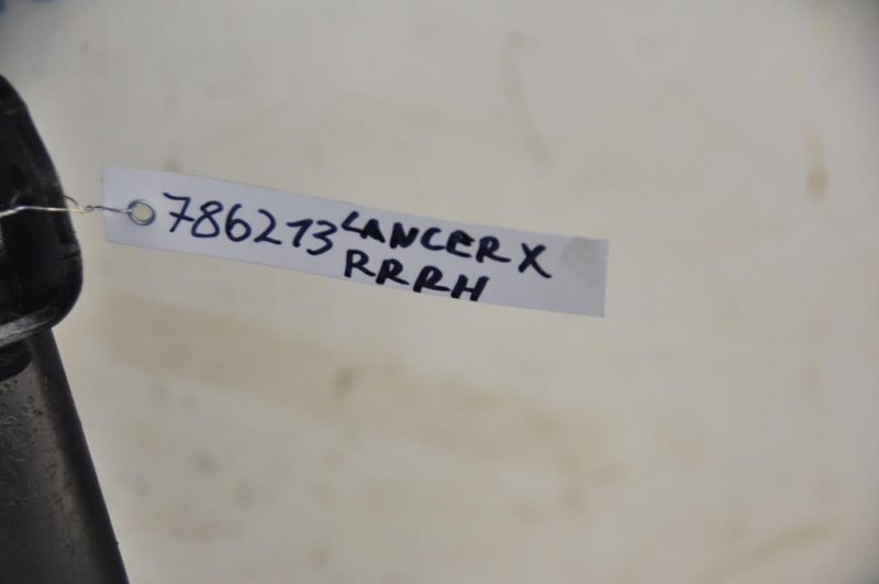 Рычаг задней подвески поперечный нижний задний правый LANCER X 10 07-15 Рычаг задней подвески поперечный нижний задний правый LANCER X 10 07-15