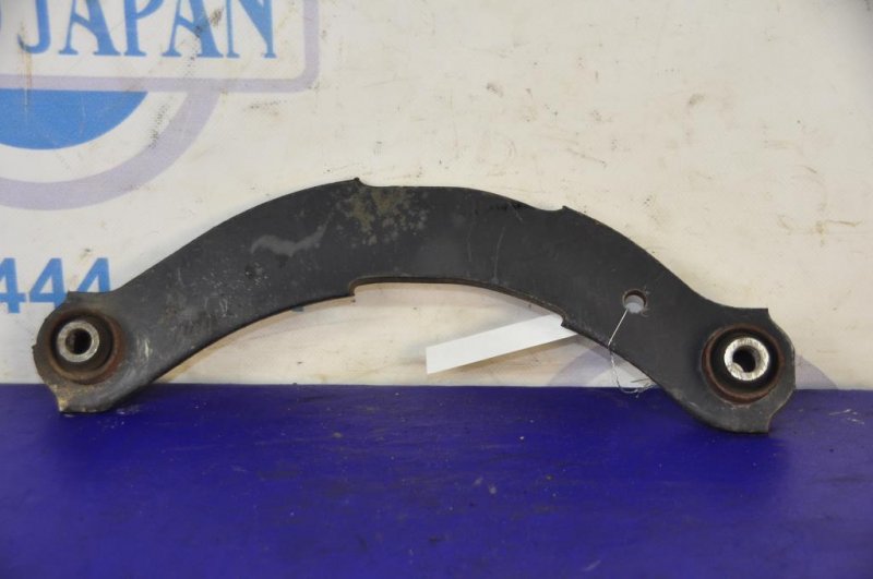 Рычаг задней подвески поперечный верхний задний левый MITSUBISHI LANCER X 10 07-15 MN184100 Б/У