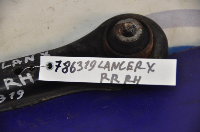 Рычаг задней подвески поперечный нижний задний правый LANCER X 10 07-15 Рычаг задней подвески поперечный нижний задний правый LANCER X 10 07-15