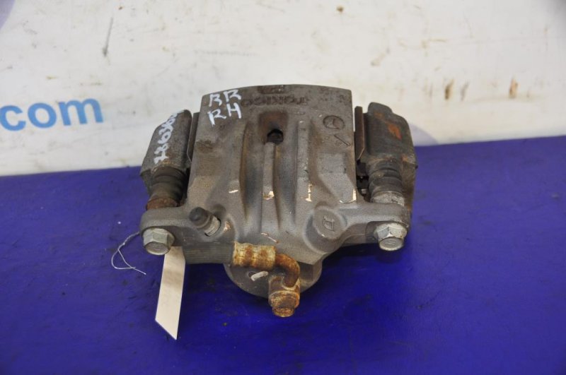 Запчасть суппорт тормозной задний правый SUBARU OUTBACK 09-14 BR 26692AG061 Б/У Суппорт тормозной задний правый SUBARU OUTBACK 09-14 BR 26692AG061 Б/У