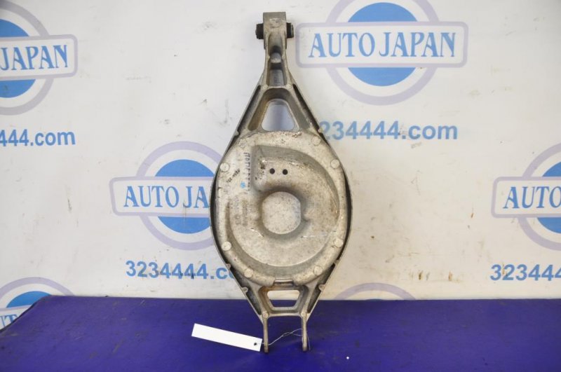 Запчасть рычаг задней подвески поперечный нижний задний левый INFINITI M35/M45 04-10 551B0-EG000 Б/У Рычаг задней подвески поперечный нижний задний левый INFINITI M35/M45 04-10 551B0-EG000 Б/У