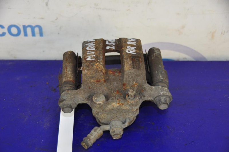 Запчасть суппорт тормозной задний правый NISSAN MURANO Z50 02-07 44001-CN11A Б/У Суппорт тормозной задний правый NISSAN MURANO Z50 02-07 44001-CN11A Б/У