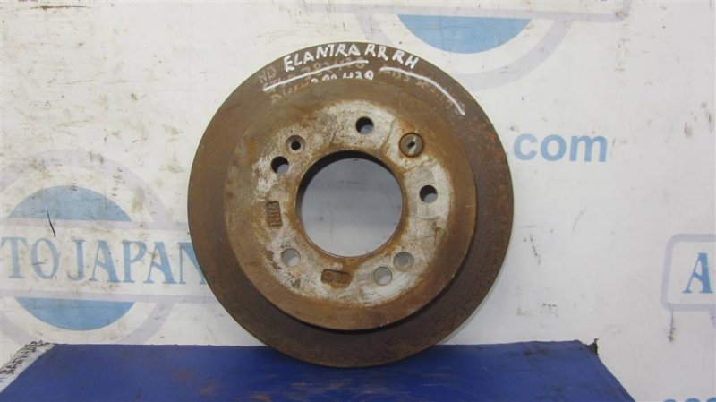 Запчасть тормозной диск задний HYUNDAI ELANTRA HD 06-11 58411-2H300 Б/У Тормозной диск задний HYUNDAI ELANTRA HD 06-11 58411-2H300 Б/У
