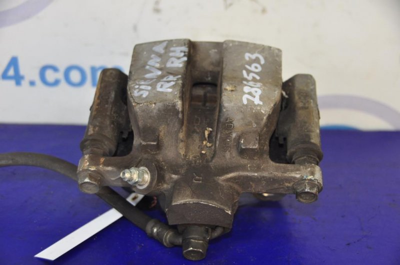 Суппорт тормозной задний правый TOYOTA SIENNA 11-16 47830-0E021 Б/У