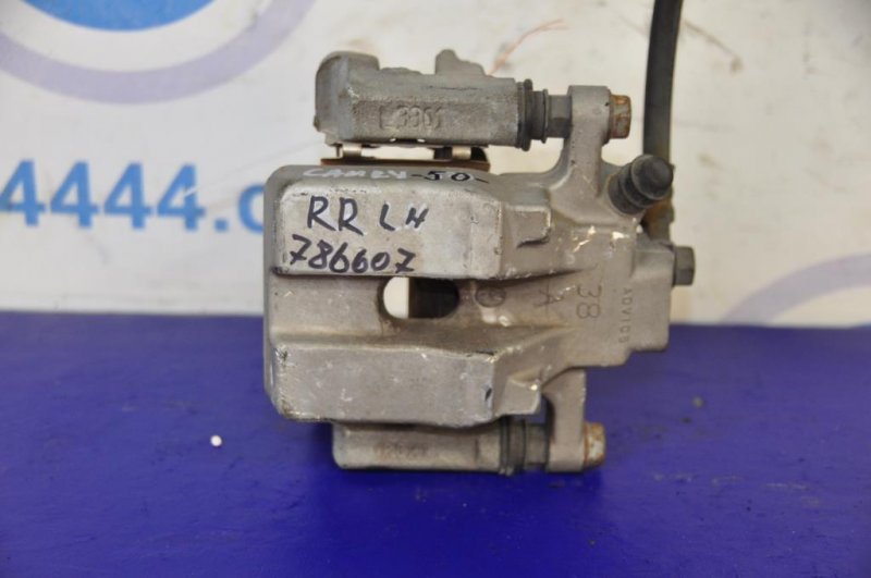 Суппорт тормозной задний левый TOYOTA CAMRY 50 12-15 47850-06110 Б/У