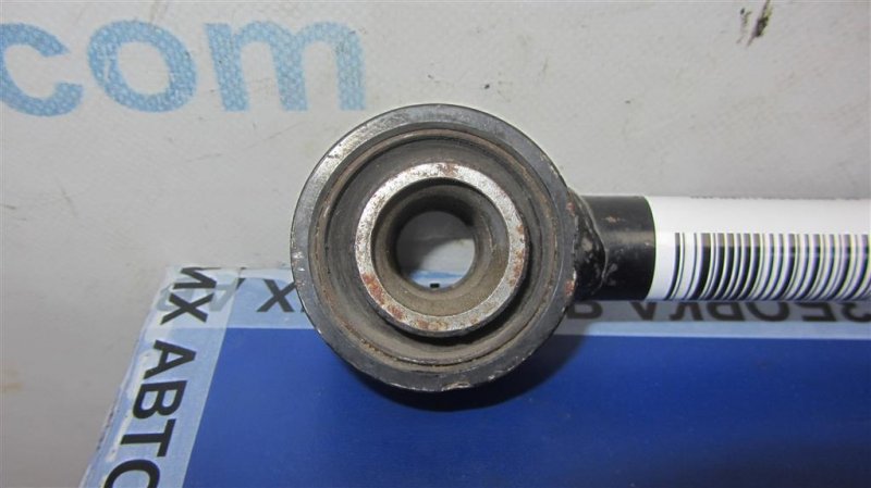 Рычаг задней подвески продольный задний левый INFINITI M35/M45 04-10