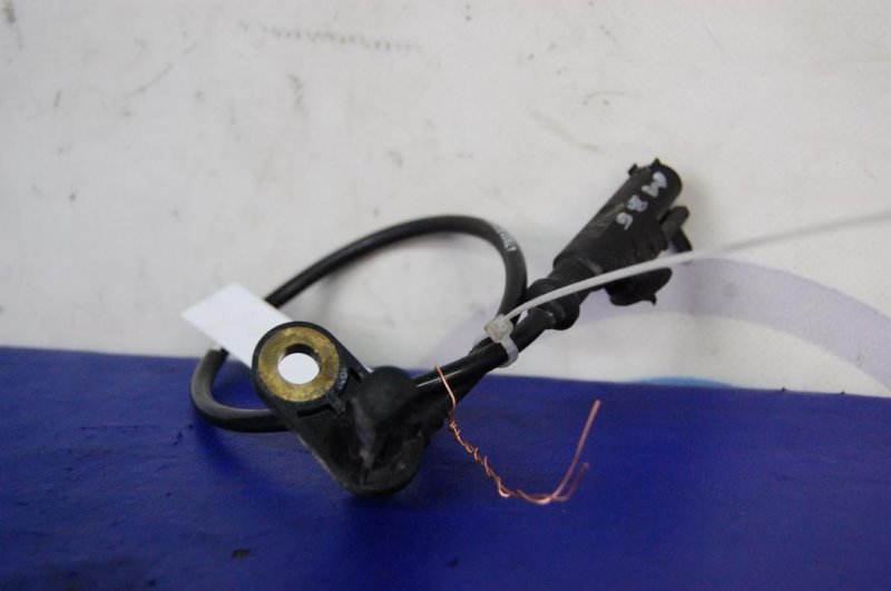 Датчик ABS задний левый INFINITI M35/M45 04-10 47900-EG000 Б/У