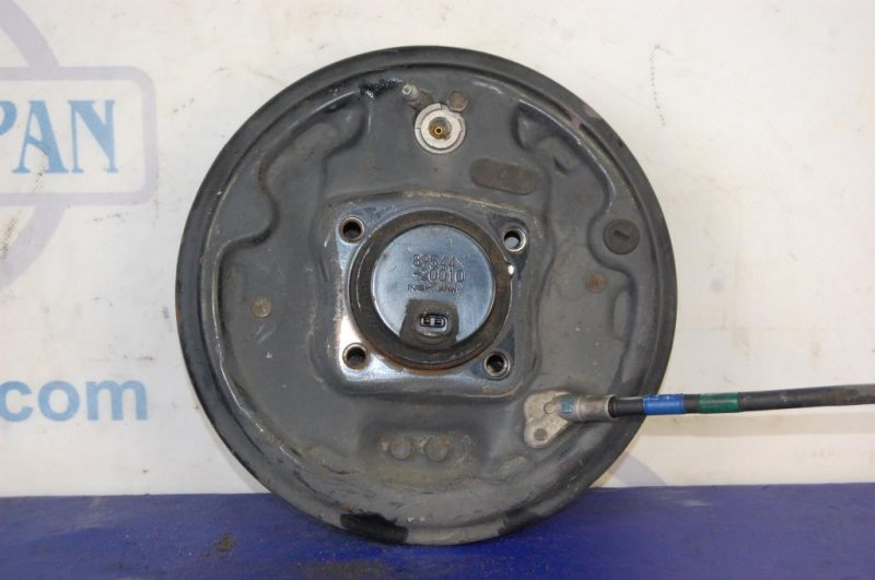 Запчасть ступица задняя левая TOYOTA PRIUS - 20 03-11 42450-47030 Б/У Ступица задняя левая TOYOTA PRIUS - 20 03-11 42450-47030 Б/У