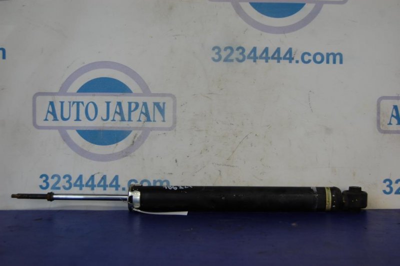 Амортизатор задний левый NISSAN JUKE 10-19 E6210-1KD1A Б/У