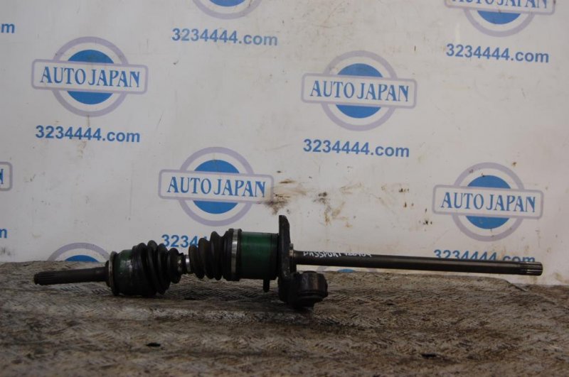 Привод передний левый HONDA PASSPORT 93-02 Б/У