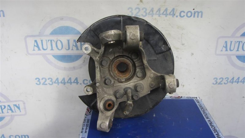 Ступица задняя правая INFINITI M35/M45 04-10