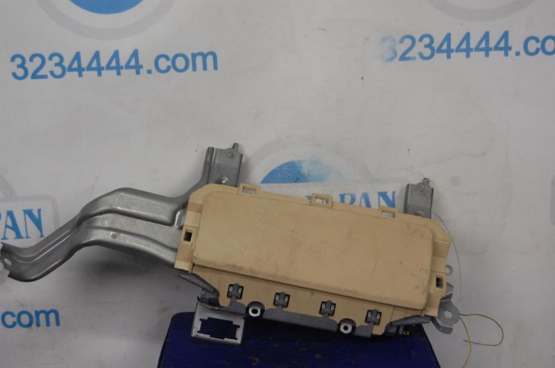 Подушка безопасности в колени INFINITI M35/M45 04-10 Б/У