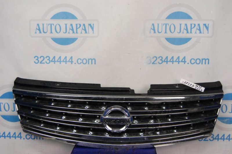 Решетка радиатора INFINITI M35/M45 04-10 62310-EG600 Б/У