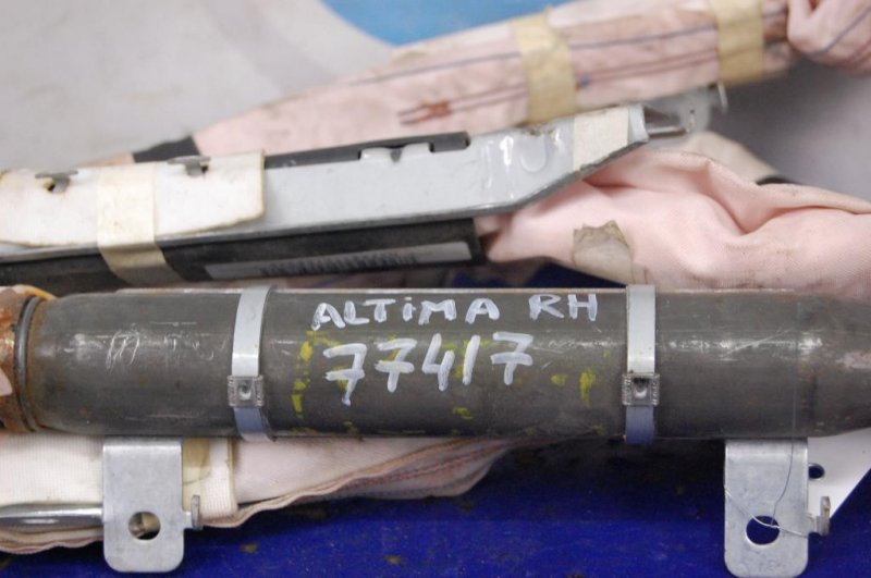 Подушка безопасности (штора) правая ALTIMA L32 07-12