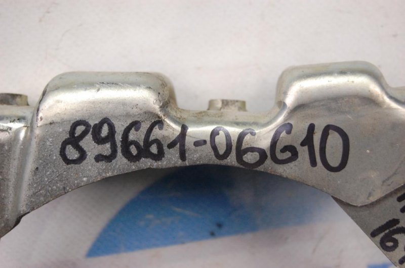 Блок управления двигателем LEXUS ES300 ES330 01-06