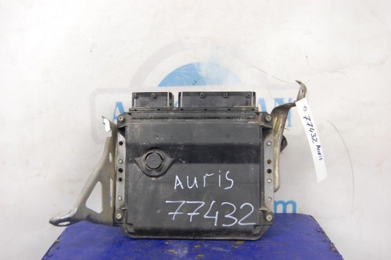 Запчасть блок управления двигателем TOYOTA AURIS 06-12 89661-02E81 Б/У Блок управления двигателем TOYOTA AURIS 06-12 89661-02E81 Б/У