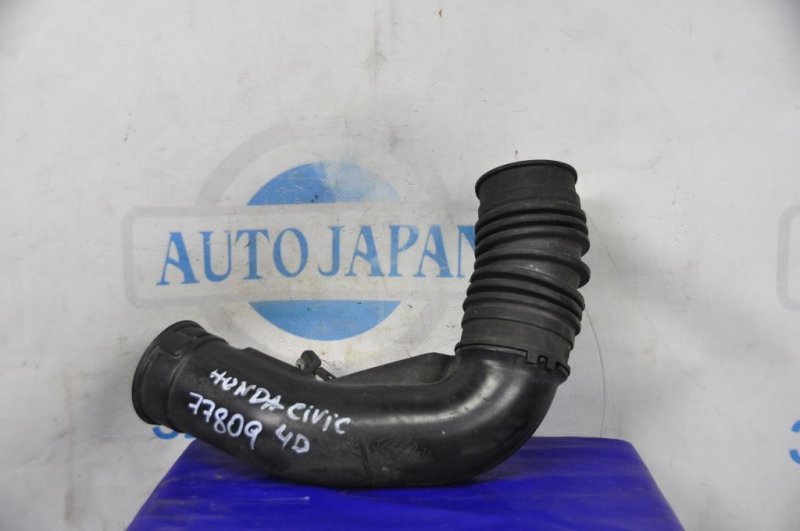 Запчасть патрубок воздушного фильтра HONDA CIVIC 4D 06-11 FD 17252-RNA-A00 Б/У Патрубок воздушного фильтра HONDA CIVIC 4D 06-11 FD 17252-RNA-A00 Б/У