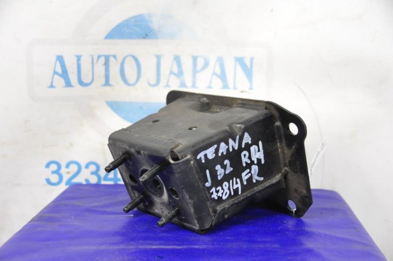 Кронштейн усилителя переднего бампера правый NISSAN TEANA J32 08-14 62210-JN00A Б/У