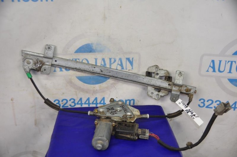 Стеклоподъемник передний правый MAZDA 626 GF 97-02