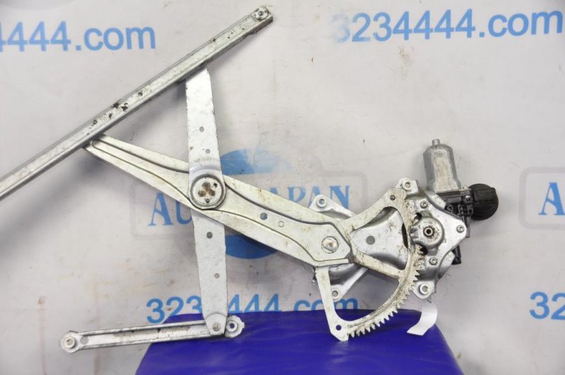 Стеклоподъемник передний правый TOYOTA COROLLA 150 06-13 Стеклоподъемник передний правый TOYOTA COROLLA 150 06-13