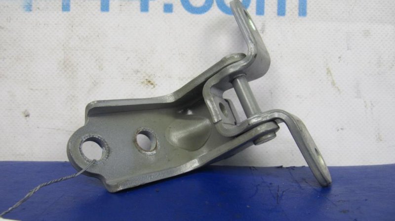 Петля двери верхняя передняя левая HYUNDAI SONATA YF 10-14 Петля двери верхняя передняя левая HYUNDAI SONATA YF 10-14