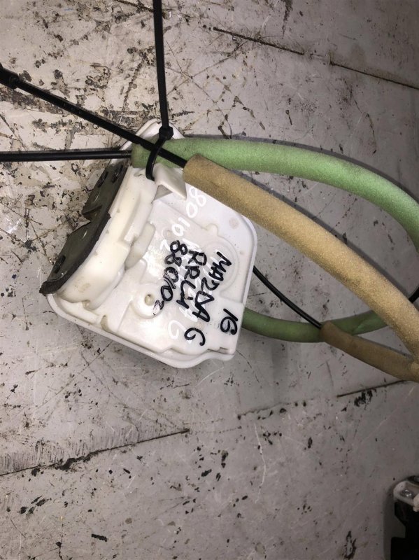 Замок двери задний левый MAZDA 6 GJ 12- G44A-73-310A Б/У