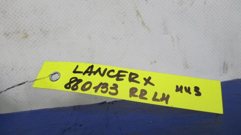 Петля двери нижняя задняя левая LANCER X 10 07-15