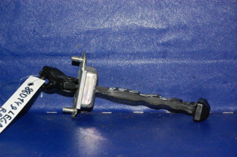 Ограничитель двери задний левый SUBARU LEGACY BN 14-18 2015 Седан 2.5 61124AL00A Б/У