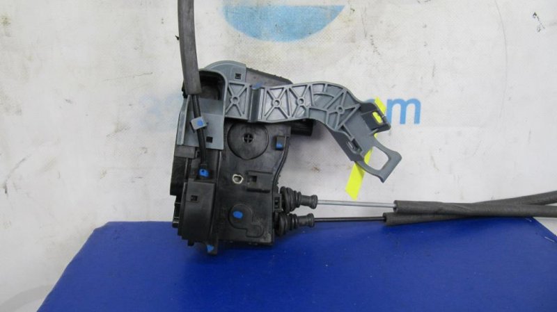 Замок двери задний правый HYUNDAI SONATA YF 10-14 Седан 2.4