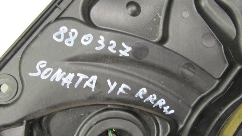 Стеклоподъемник задний правый SONATA YF 10-14 2011 Седан 2.4