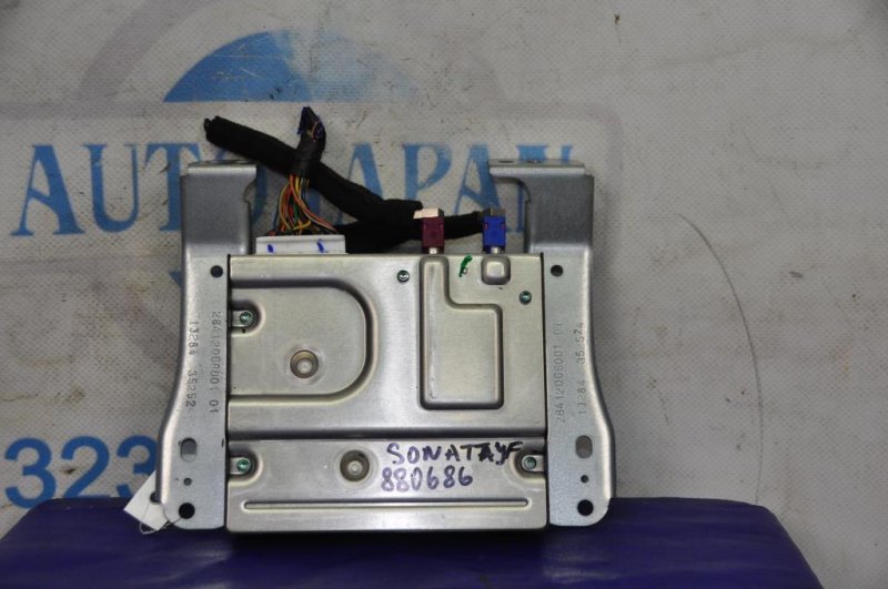 Блок комфорта HYUNDAI SONATA YF 10-14 Седан 2.4