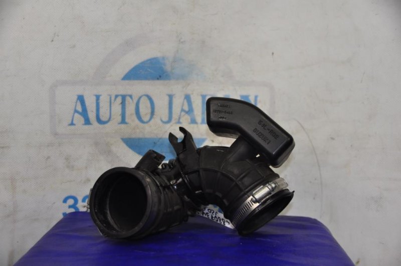Патрубок воздушного фильтра SX4 06-13 2008 Седан 2.0