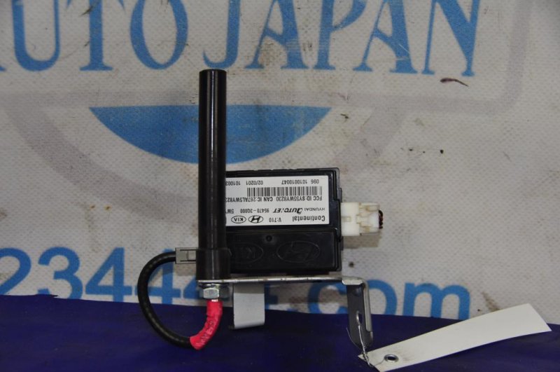 Запчасть блок управления центральным замком HYUNDAI SONATA YF 10-14 2014 Седан 2.4 95470-3Q000 Б/У Блок управления центральным замком HYUNDAI SONATA YF 10-14 2014 Седан 2.4 95470-3Q000 Б/У