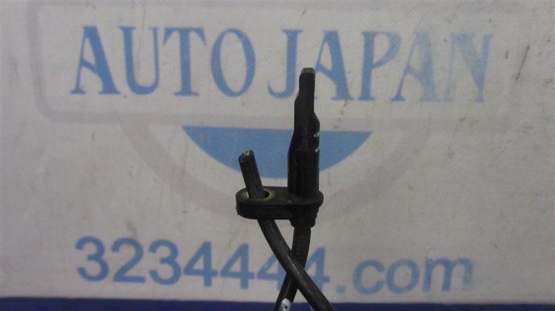 Датчик ABS передний правый INFINITI M35/M45 04-10 Датчик ABS передний правый INFINITI M35/M45 04-10