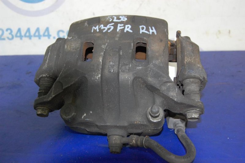 Суппорт тормозной передний правый INFINITI M35/M45 04-10 41001-EG50A Б/У