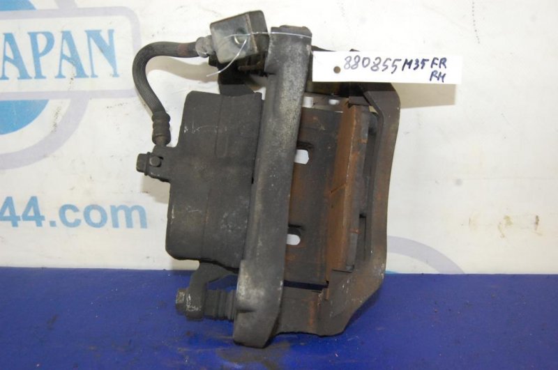 Суппорт тормозной передний правый M35/M45 04-10