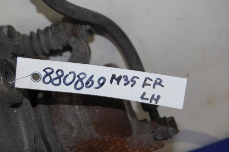 Суппорт тормозной передний левый INFINITI M35/M45 04-10 Суппорт тормозной передний левый INFINITI M35/M45 04-10