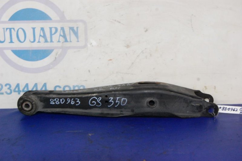 Рычаг задней подвески поперечный нижний задний правый GS350 GS300 05-11 2008 Седан 3.5