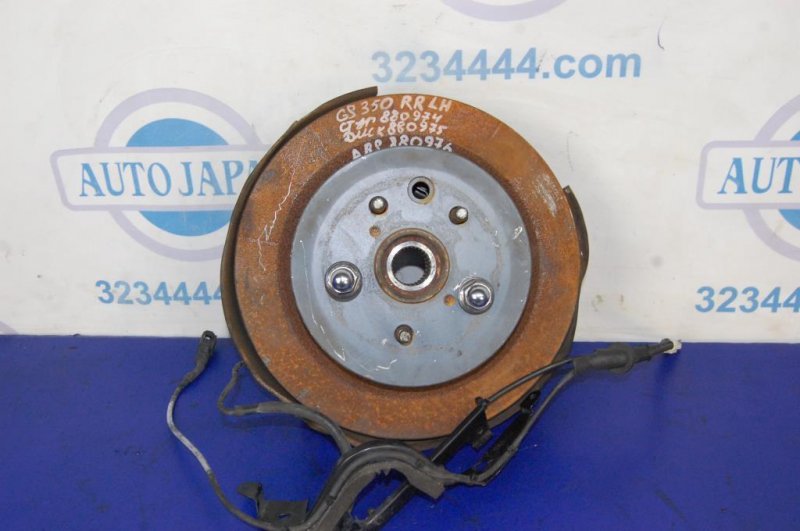 Ступица задняя левая LEXUS GS350 GS300 05-11 2008 Седан 3.5 42410-30020 Б/У