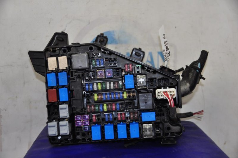 Блок предохранителей моторный отсек SUBARU LEGACY BN 14-18 2015 Седан 2.5 82243AL00A Б/У