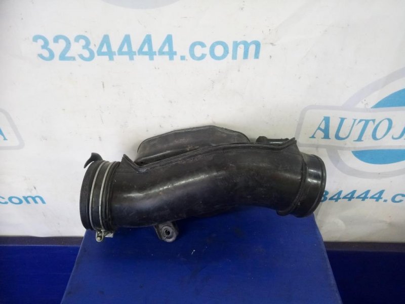 Патрубок воздушного фильтра M35/M45 04-10 2008 Седан 3.5 VQ35DE