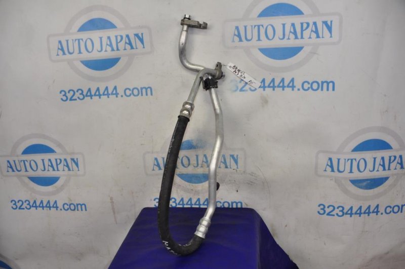Трубка кондиционера INFINITI M35/M45 04-10 2008 Седан 3.5 VQ35DE 92480-EH100 Б/У