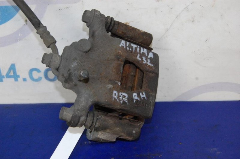 Запчасть суппорт тормозной задний правый NISSAN ALTIMA L32 07-12 2008 VQ25DE 4Cyl 44001-JA01A Б/У Суппорт тормозной задний правый NISSAN ALTIMA L32 07-12 2008 VQ25DE 4Cyl 44001-JA01A Б/У