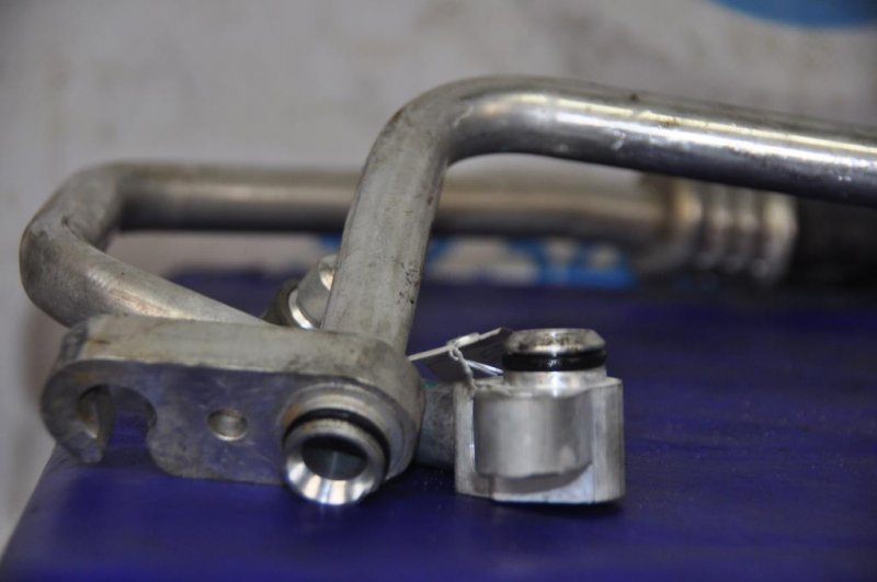 Трубка кондиционера SUBARU LEGACY BN 14-18 Седан 2.5