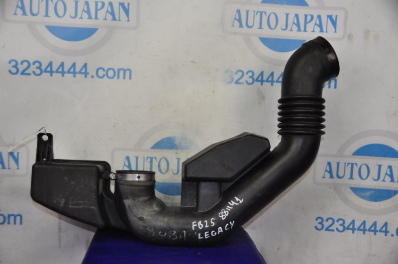 Патрубок воздушного фильтра LEGACY BN 14-18 2015 Седан 2.5
