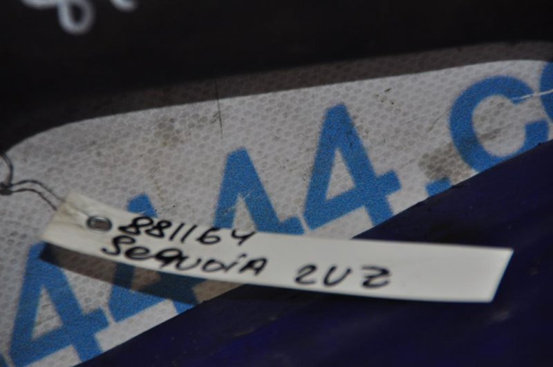 Патрубок системы охлаждения SEQUOIA 01-07 2002 UCK35 4.7 2UZFE