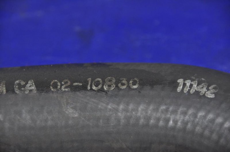 Патрубок системы охлаждения TOYOTA SEQUOIA 01-07 UCK35 4.7 2UZFE