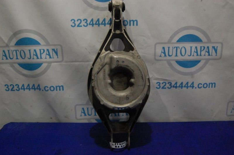 Рычаг задней подвески поперечный нижний задний правый INFINITI M35/M45 04-10 2008 Седан 3.5 VQ35DE 551B0-EG000 Б/У