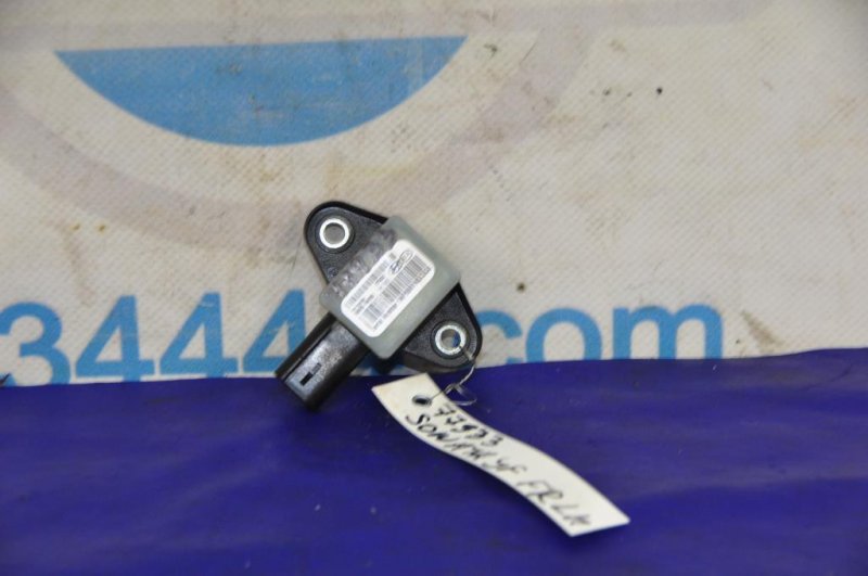 Датчик удара передний HYUNDAI SONATA YF 10-14 95920-1M200 Б/У